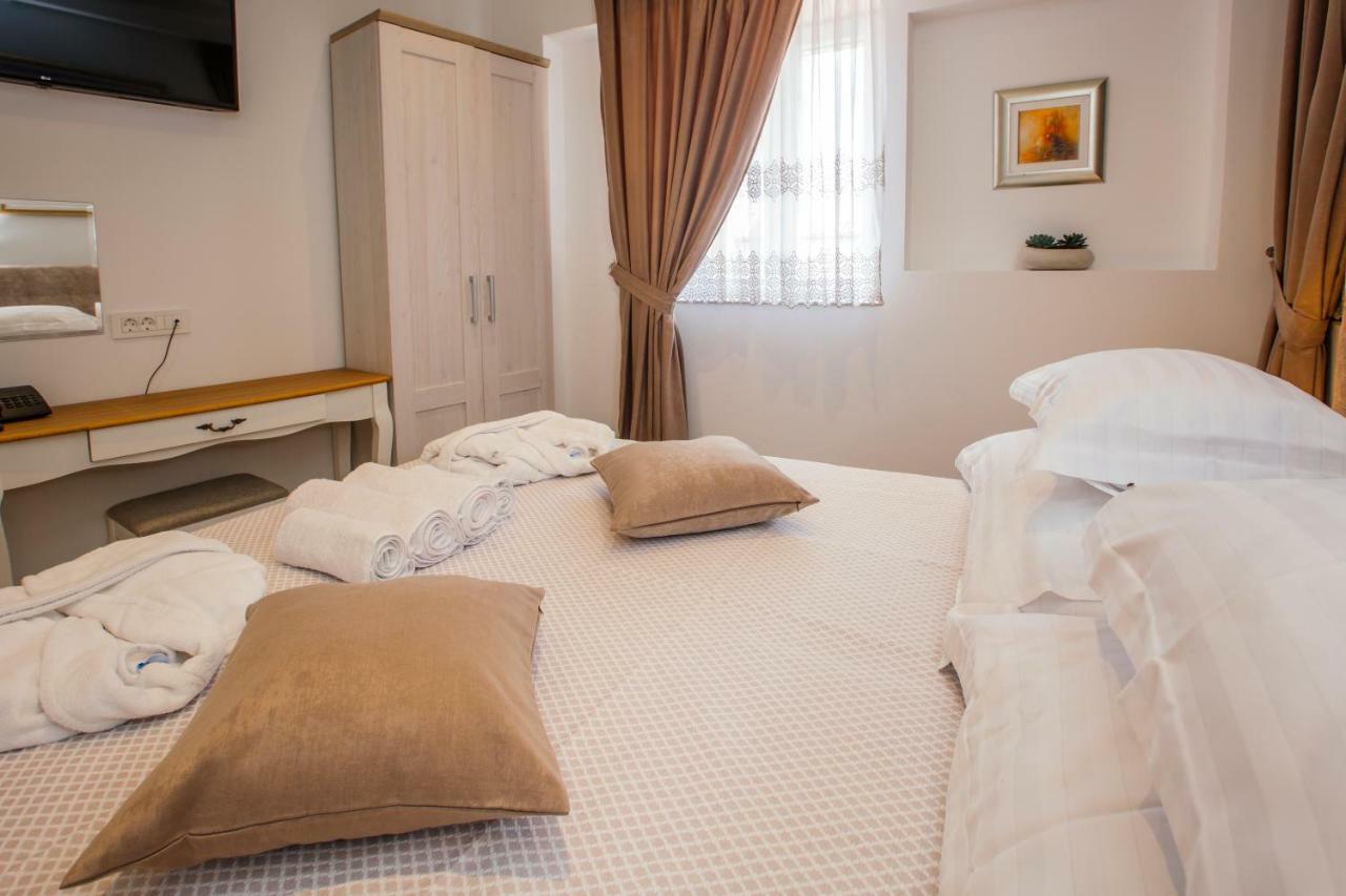 Heritage Dea Hvar Hotell 4*