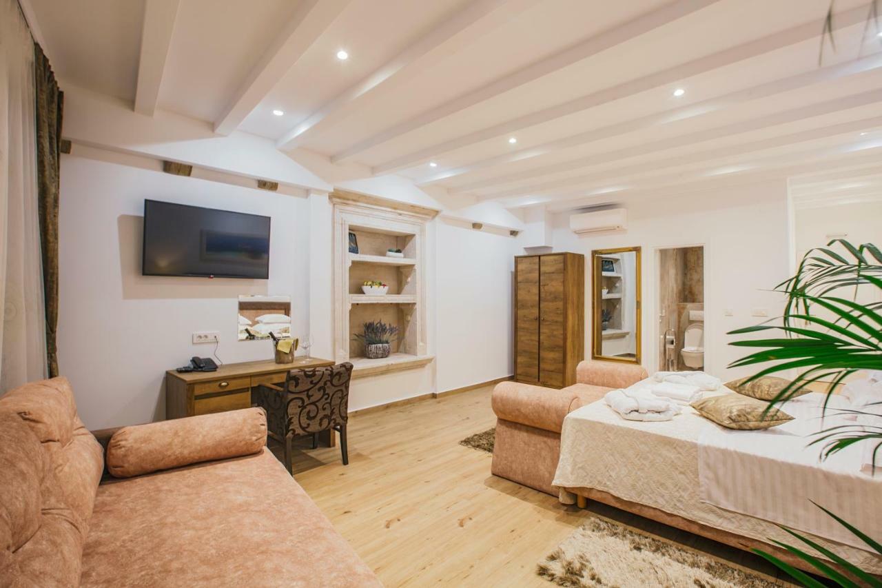 Hotel Heritage Dea Hvar 4*