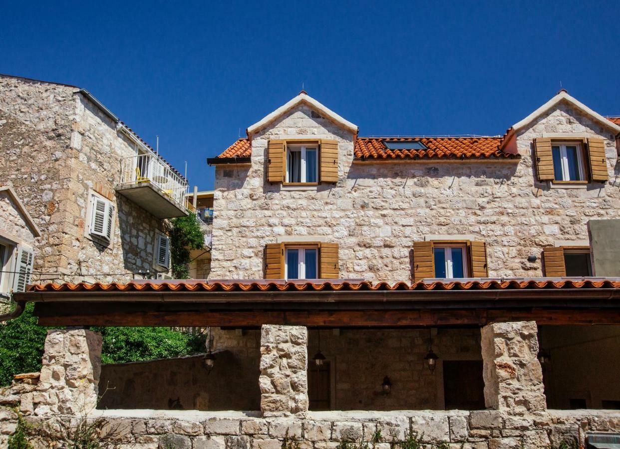 Heritage Dea Hvar Hotel 4*